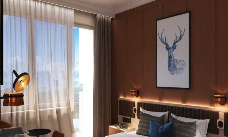 hotel consultant